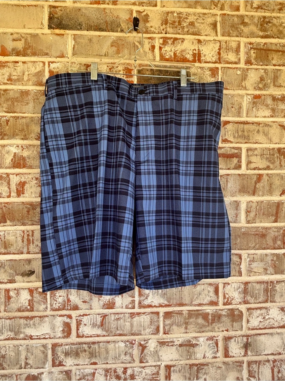 Jack Nicklaus Men's Blue & Navy Plaid Flat-Front Golf Shorts